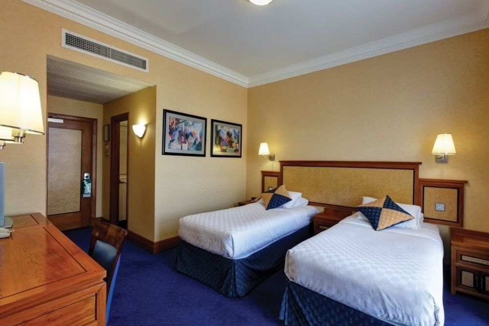 Grange Bracknell Hotel Exterior foto